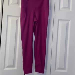 Old Navy Elevate Leggings